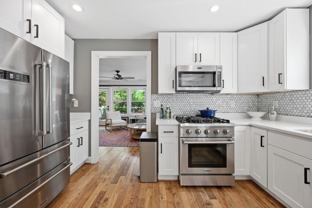 6729 EASTERN AVE, Takoma Park, MD 20912