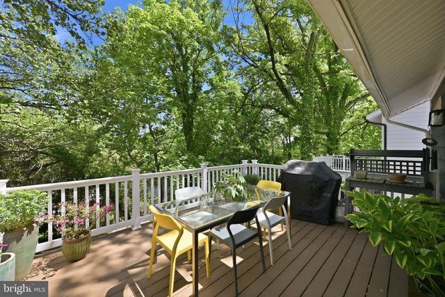 6729 EASTERN AVE, Takoma Park, MD 20912