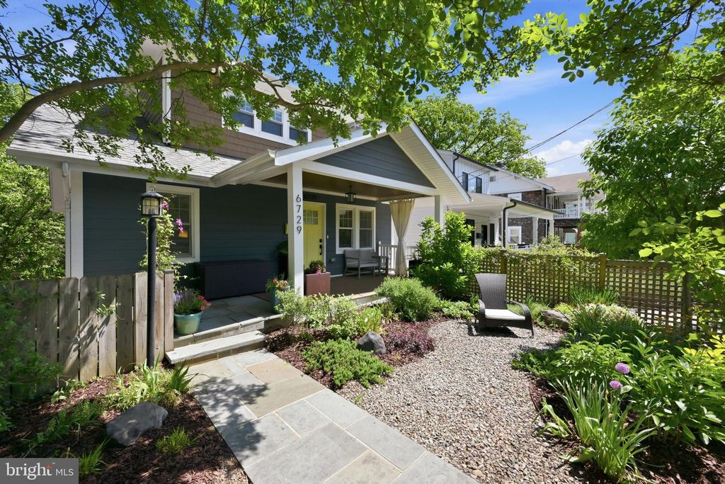 6729 EASTERN AVE, Takoma Park, MD 20912