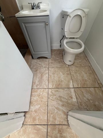 3451 NW 6TH Street, Lauderhill, FL 33311