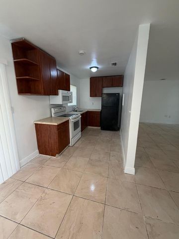 3451 NW 6TH Street, Lauderhill, FL 33311