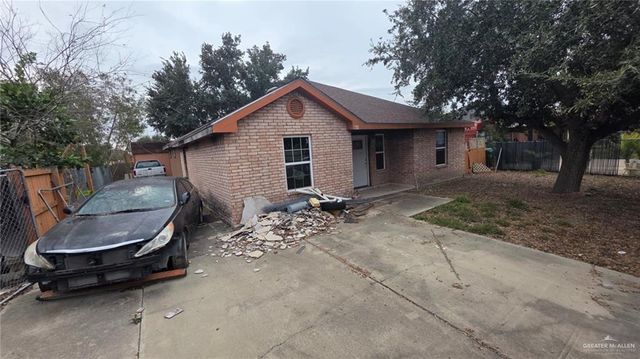 801 W Dipper Avenue, Pharr, TX 78577