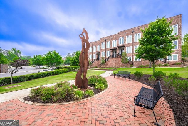 405 Burton Drive, Alpharetta, GA 30005