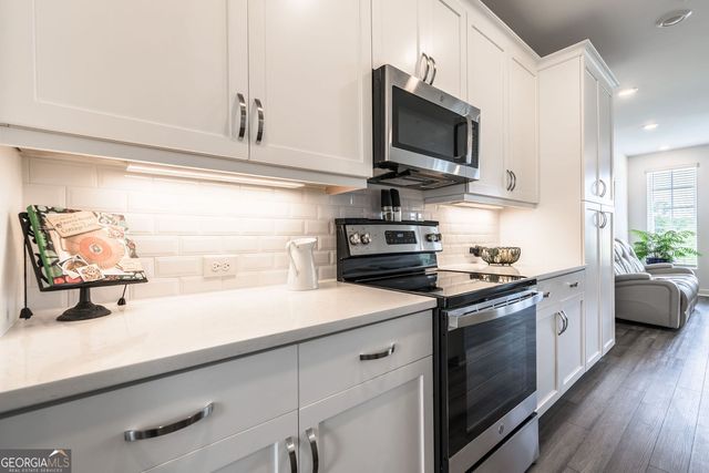 405 Burton Drive, Alpharetta, GA 30005