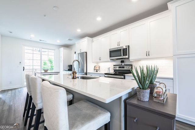 405 Burton Drive, Alpharetta, GA 30005