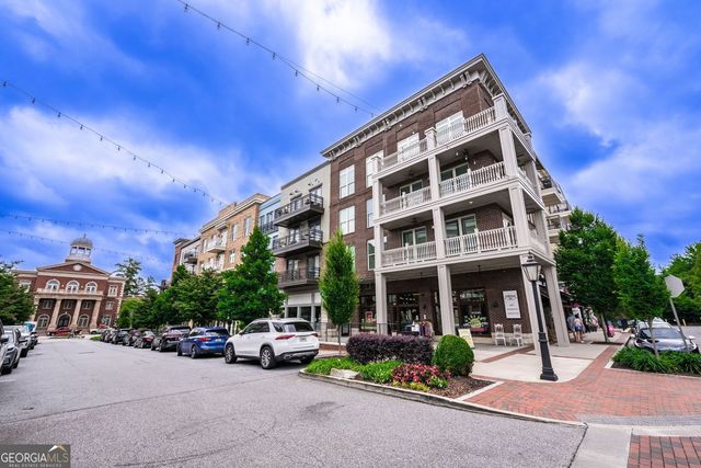 405 Burton Drive, Alpharetta, GA 30005