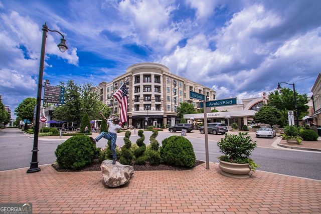 405 Burton Drive, Alpharetta, GA 30005