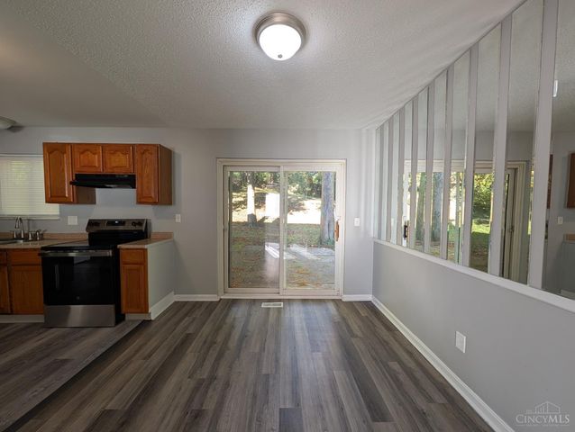 3427 Bighorn Court, Cincinnati, OH 45211