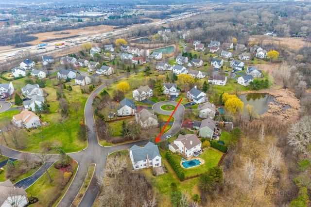 14200 Oakwood Court, Libertyville, IL 60048