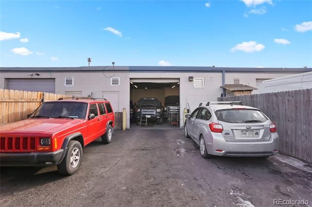 374 Norfolk Street, Aurora, CO 80011