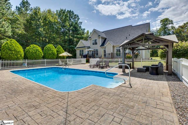 460 Dill Road, Landrum, SC 29356