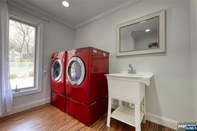 91 Chestnut Ridge Road, Saddle River, NJ 07458