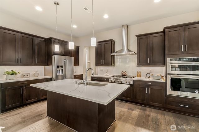 24509 NE 13th Place, Sammamish, WA 98074