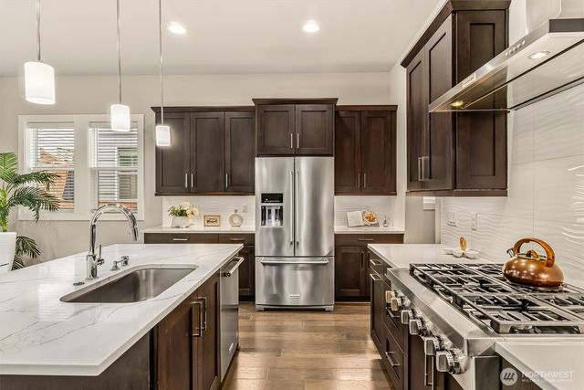 24509 NE 13th Place, Sammamish, WA 98074