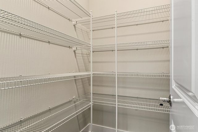 24509 NE 13th Place, Sammamish, WA 98074