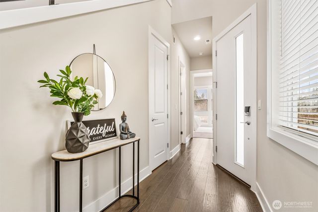 24509 NE 13th Place, Sammamish, WA 98074