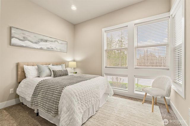 24509 NE 13th Place, Sammamish, WA 98074