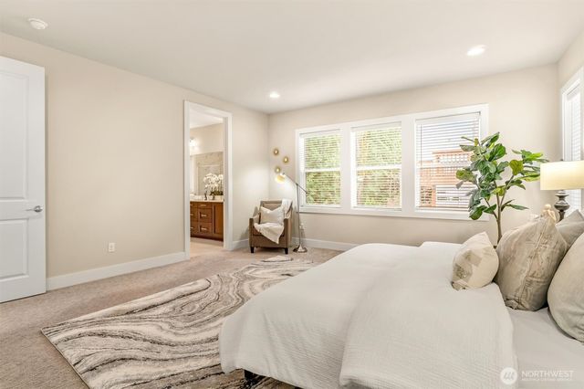 24509 NE 13th Place, Sammamish, WA 98074