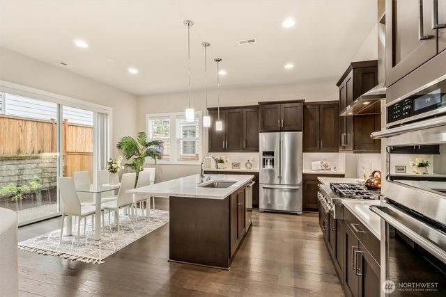 24509 NE 13th Place, Sammamish, WA 98074