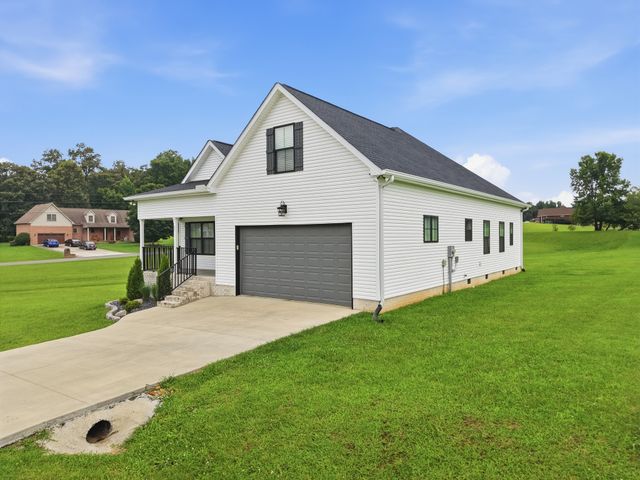 35 Monica St, Mcminnville, TN 37110