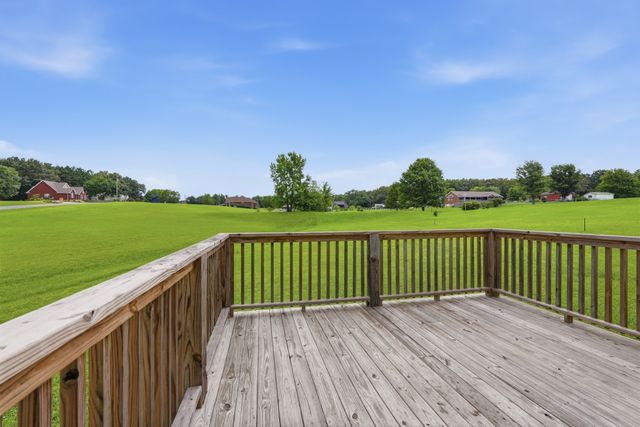 35 Monica St, Mcminnville, TN 37110