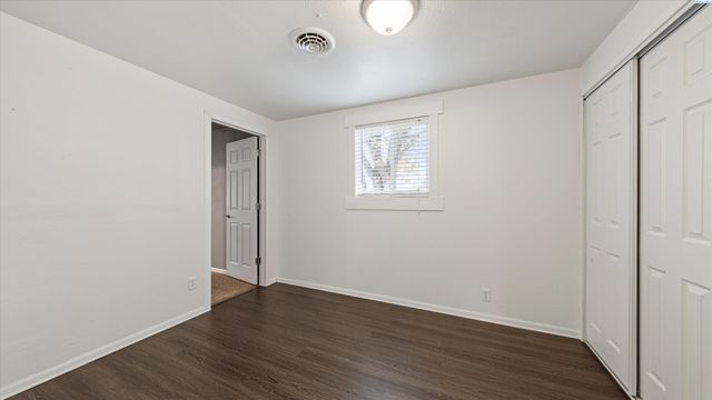 1922 Highland Dr, Prosser, WA 99350