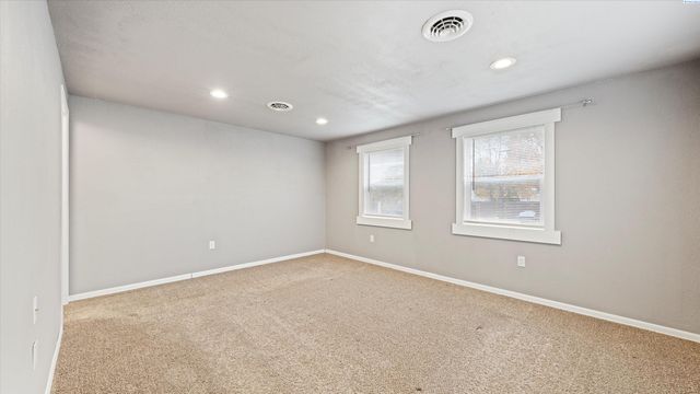 1922 Highland Dr, Prosser, WA 99350