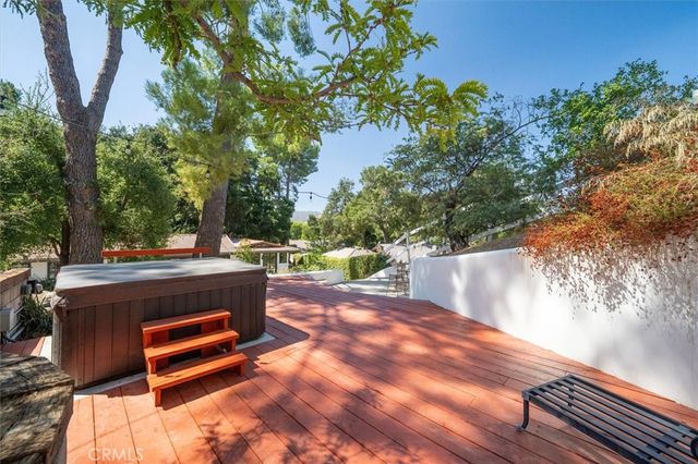 15737 Warm Springs, Canyon Country, CA 91387