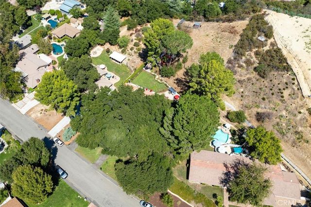 15737 Warm Springs, Canyon Country, CA 91387
