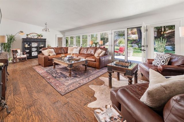 15737 Warm Springs, Canyon Country, CA 91387
