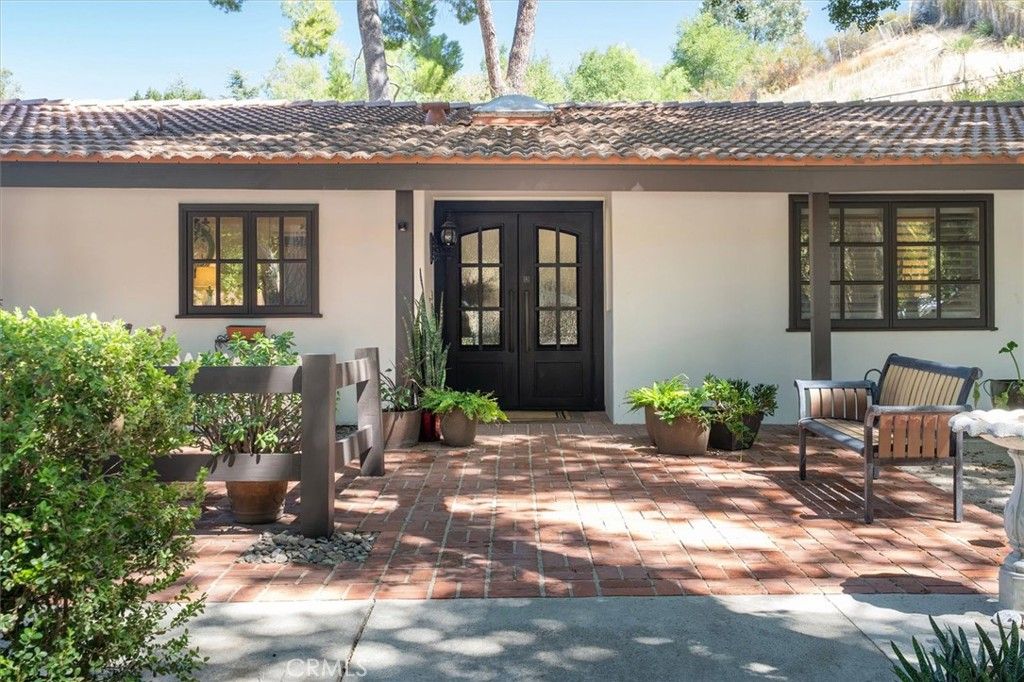 15737 Warm Springs, Canyon Country, CA 91387 — photo 3