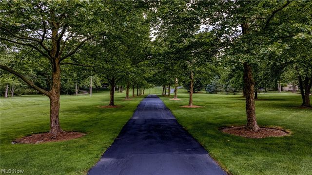 17221 Sagamore Road, Walton Hills, OH 44146