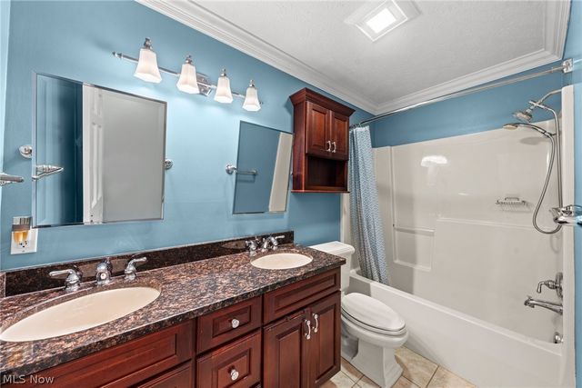17221 Sagamore Road, Walton Hills, OH 44146