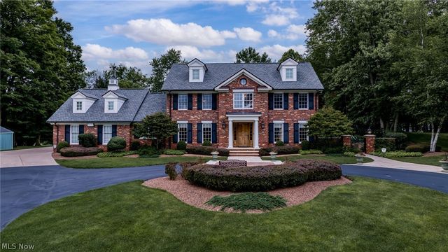 17221 Sagamore Road, Walton Hills, OH 44146
