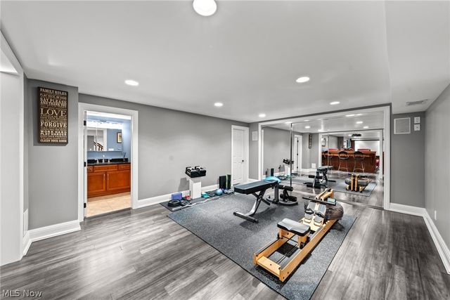 17221 Sagamore Road, Walton Hills, OH 44146
