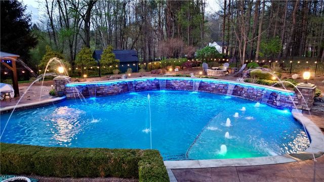 17221 Sagamore Road, Walton Hills, OH 44146