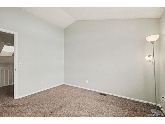 828 Summer Dr, Highlands Ranch, CO 80126