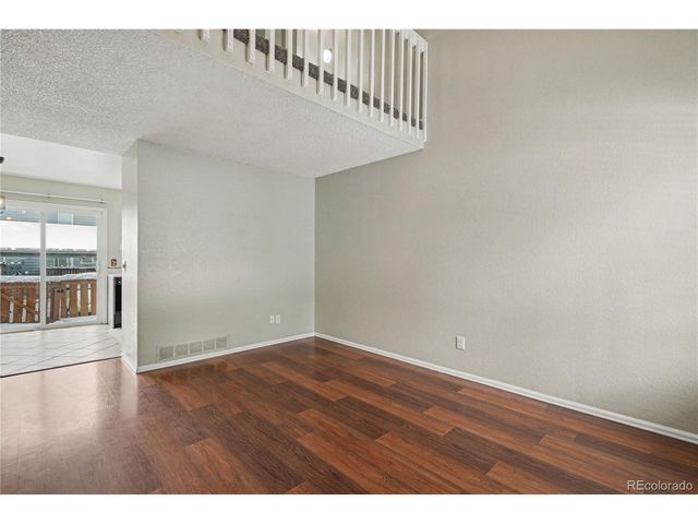 828 Summer Dr, Highlands Ranch, CO 80126