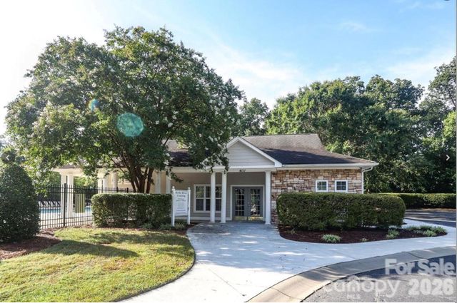 4700 Willow Glen Road, Harrisburg, NC 28075