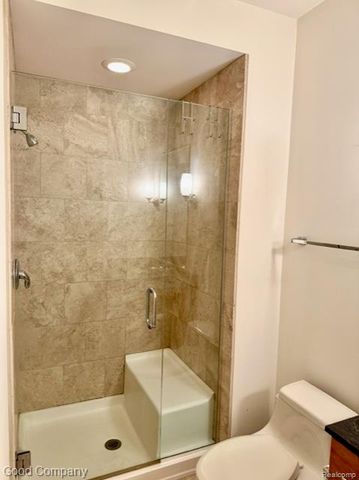 350 N Main Street 605, Royal Oak, MI 48067