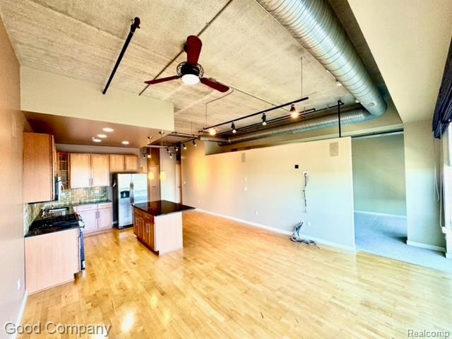 350 N Main Street 605, Royal Oak, MI 48067