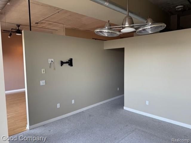 350 N Main Street 605, Royal Oak, MI 48067