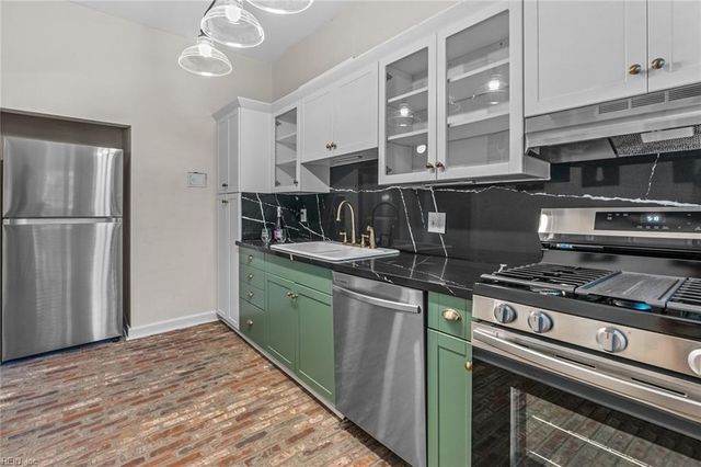 800 W Princess Anne Rd Apt B2, Norfolk, VA 23517