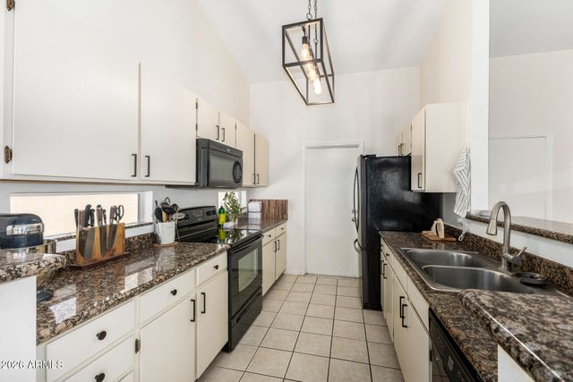 3123 W IRMA Lane, Phoenix, AZ 85027