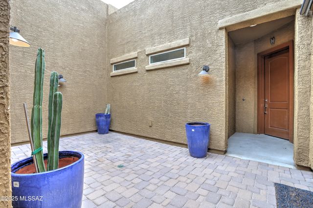 13213 Chiracahua Peak Drive, Oro Valley, AZ 85755