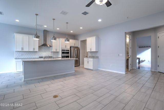 13213 Chiracahua Peak Drive, Oro Valley, AZ 85755