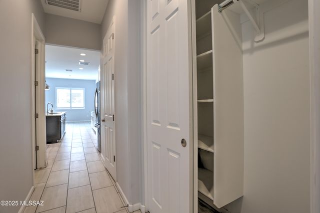 13213 Chiracahua Peak Drive, Oro Valley, AZ 85755