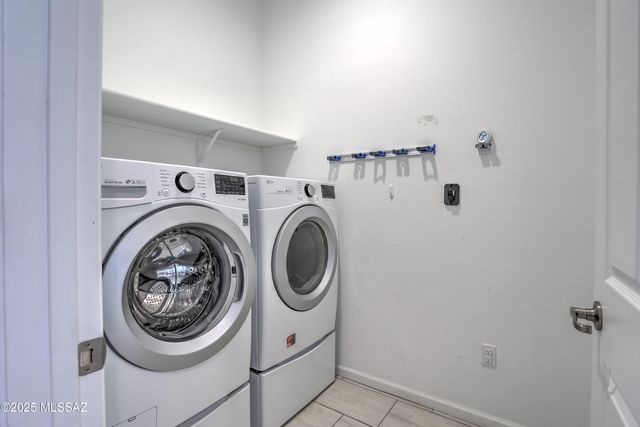 13213 Chiracahua Peak Drive, Oro Valley, AZ 85755