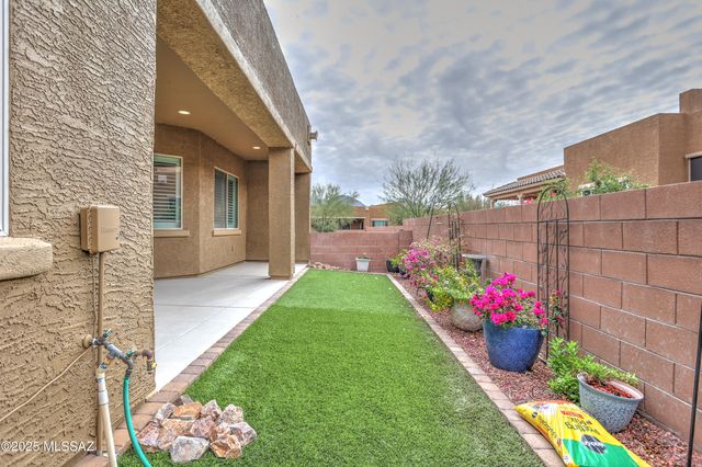 13213 Chiracahua Peak Drive, Oro Valley, AZ 85755