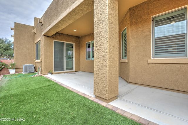 13213 Chiracahua Peak Drive, Oro Valley, AZ 85755